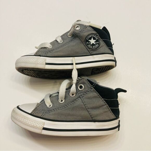 Converse Chuck Taylor All Star Axel Mid Top Slip On Sneaker Boys 6 Gray Black - Picture 3 of 8